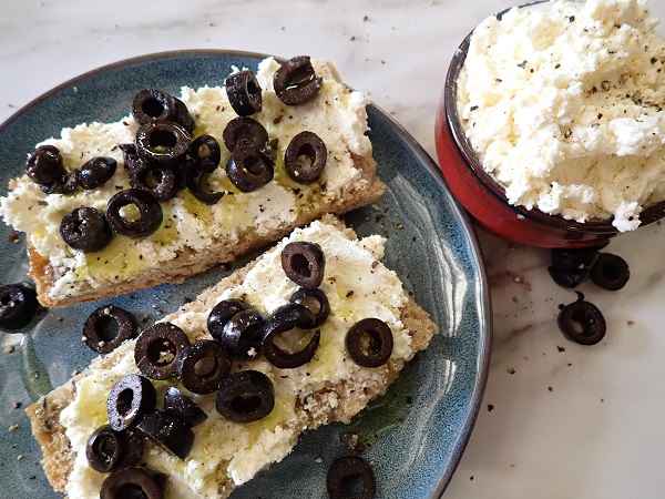 Bondon Cheese with Olives