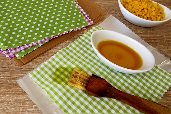 Making reusable beeswax wraps