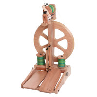 Kiwi 3 Spinning Wheel Lacquered