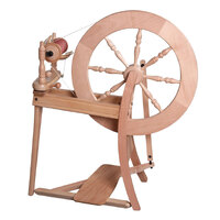Traditional Spinning Wheel Single Drive  - Lacquered
